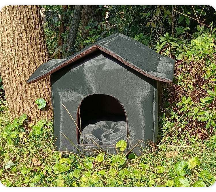 Outdoor Waterproof Cat Shelter - Kit & Kibble